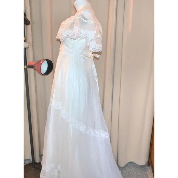 diamond lace for dress Essential Luisa Wrap Dress